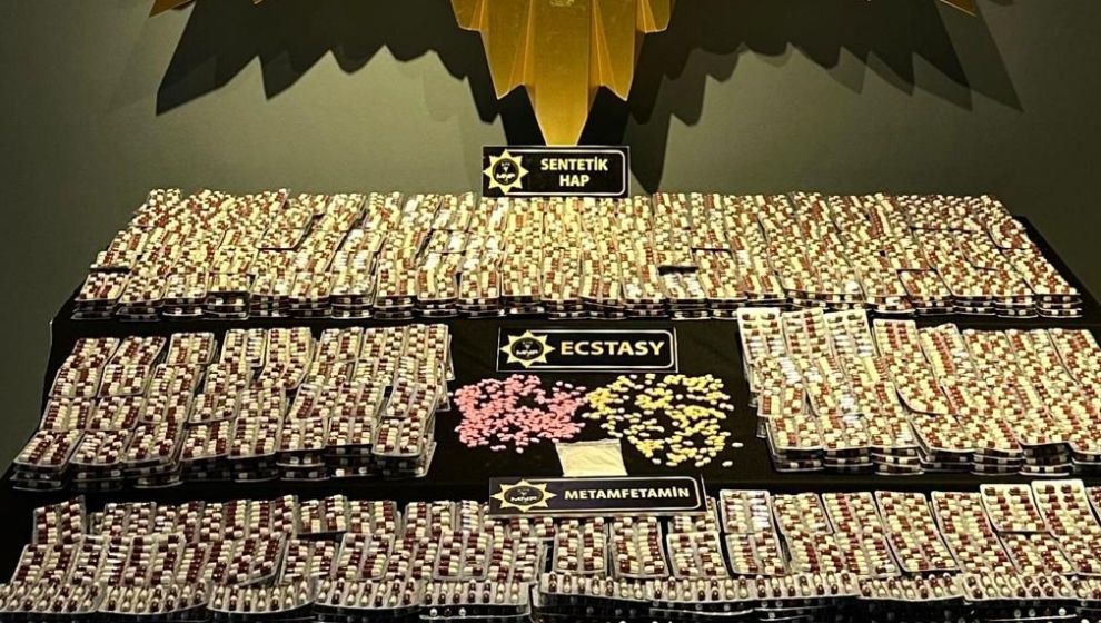 Torbacılara Narkotik Tokatı: Binlerce Hap ve 6 Gözaltı