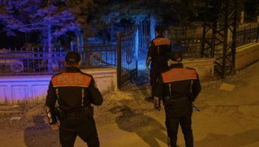 Mezarlıkların çevresinde güvenlik denetimlerini artırıldı