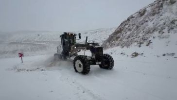 Pütürge'de 11, Doğanyol'da 4 Köy Yolu Kapalı
