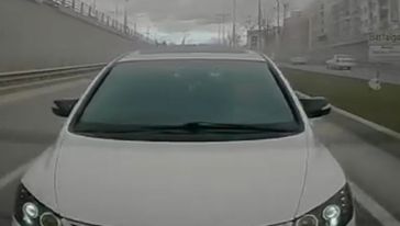 Trafikte Makas Atan Sürücüye Önce Görüntü, Sonra Ceza