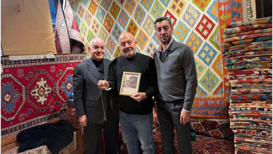 PDEV ;  Kapalıçarşı'da Celal BELLİ 'yi ziyaret etti.