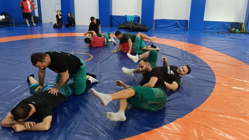 Şalvar Güreşi Yardımcı Antrenörlük Kursuna 23 kişi katıldı