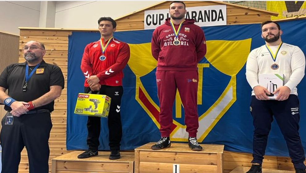 Bozbağ gümüş madalya kazandı