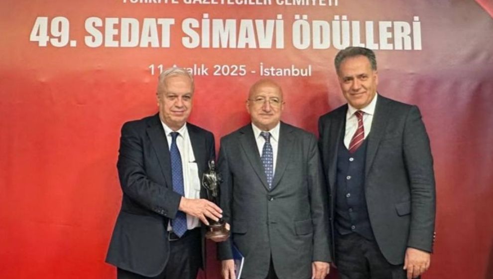 Sağlık Bilimleri Ödülü Prof. Dr. Sezai Yılmaz’a Takdim Edildi