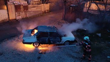 Babasının Otomobilini Yaktı