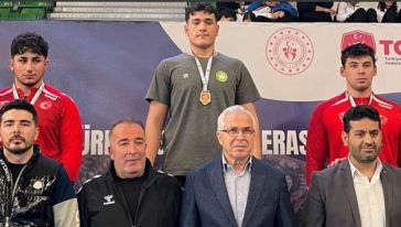 Malatyalı öğrenci Vahap Ali Özen, 110 kiloda Türkiye ikincisi oldu