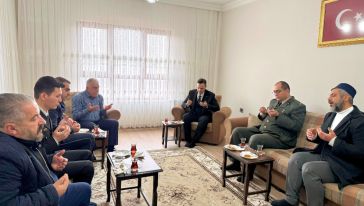 Pütürge Kaymakamı Tunahan Nas'tan Şehit Ramazan Yılmaz'ın Ailesine Bayram Ziyareti