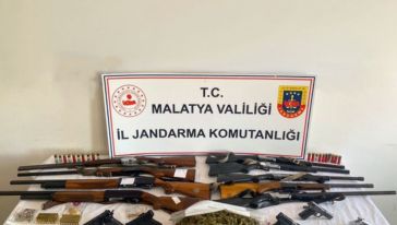 Uyuşturucu ve ruhsatsız silahlara yönelik operasyon gerçekleştirildi