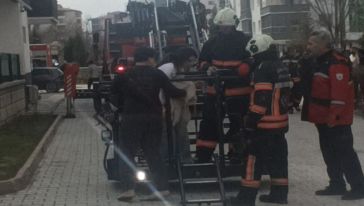 Yeşilyurt'ta Spor Salonu Yangını: İtfaiye Ekipleri Vatandaşları Kurtardı