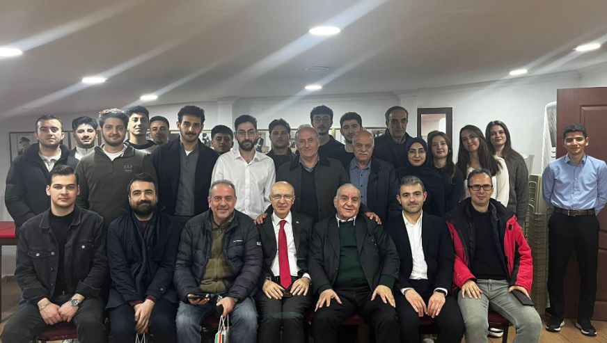 PDEV'in İftar Sofrasında Akademi ve Gençlik Buluştu...