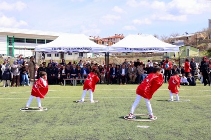 Bayram Coşkusu Pütürge'de Yaşandı