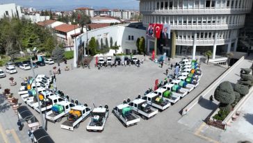 Büyükşehir Belediyesi İlaçlama Sezonunu Açtı