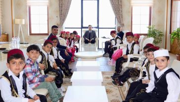 Pütürge Kaymakamı Tunahan Nas Mehmet Akif Ersoy İlkokulu Öğrencilerini Ağırladı