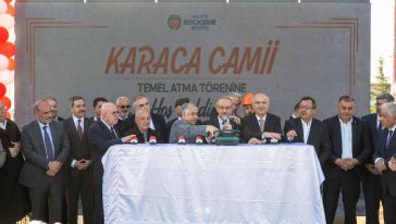 Şehir Mezarlığı İçindeki Karaca Camisi'nin Temel Atma Töreni Gerçekleştirildi