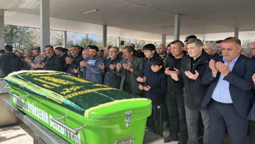 Çiğdem Öğretmen Son Yolculuğuna Uğurlandı