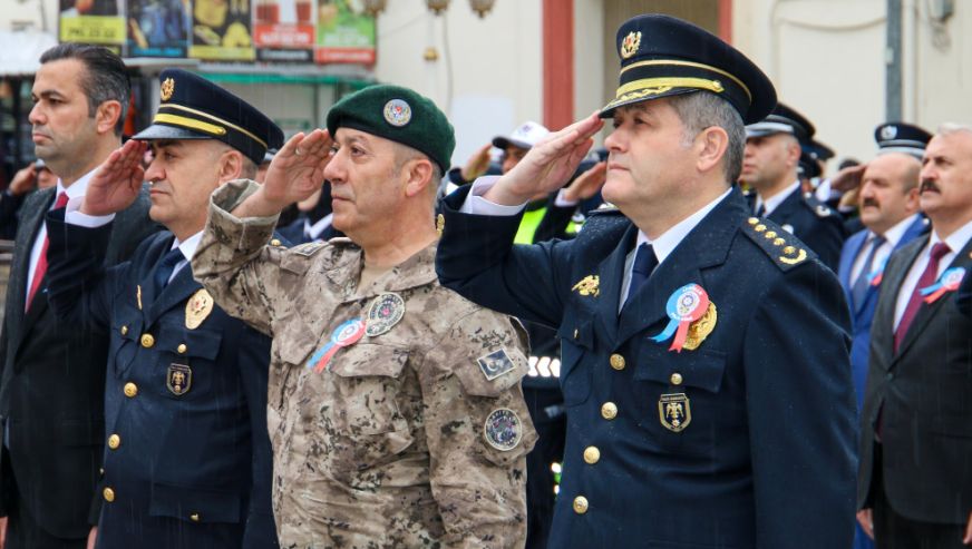 "Devletimizin bekası, milletimizin huzuru için canını ortaya koyuyor"