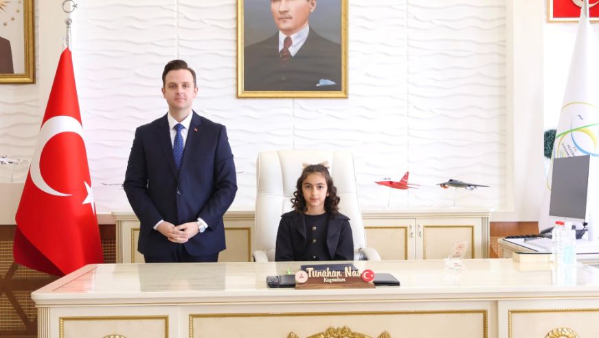 Pütürge Kaymakamlığı Koltuğu Sare Zümra'ya Emanet