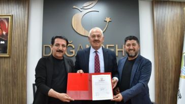 Belediye vatandaşına hizmet için köprü oluyor.. Doğanşehir'e Taziye Evi