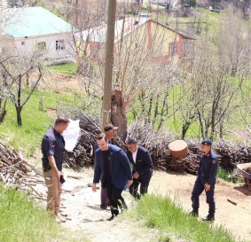 Kaymakam Nas'dan Nohutlu ve Tepehan'da Okul ve Ev Ziyaretleri 