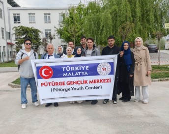Pütürge Gençlik Merkezi'nden Afrika'ya Gönül Köprüsü