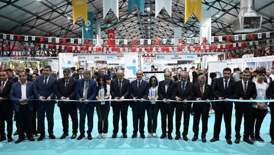 “İpekyolu Kariyer Fuarı” Malatya'da başladı