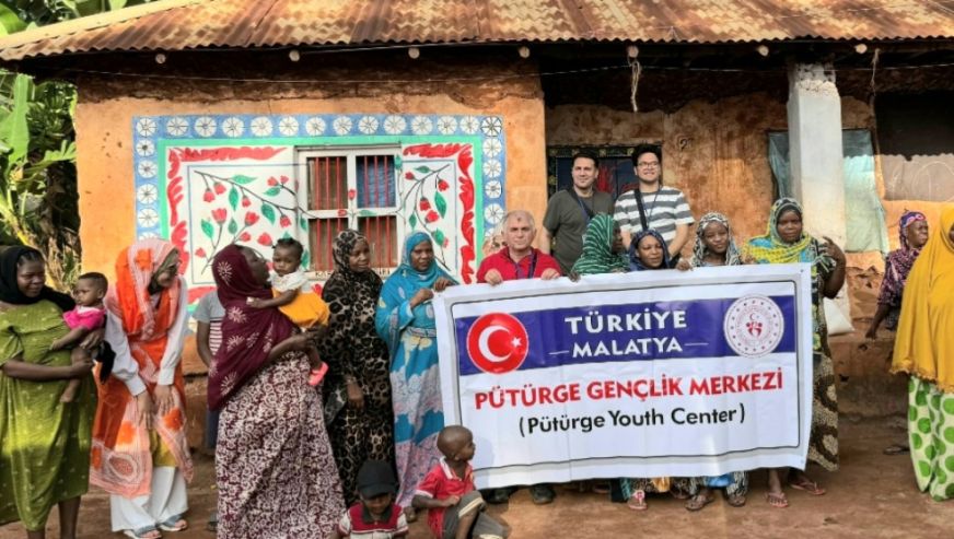 Pütürge Gençlik Merkezi'nden Afrika'ya Gönül Köprüsü