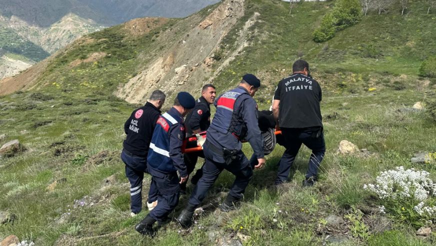Pütürge'de Yaşlı Kadına Kurtarma Operasyonu